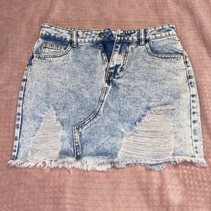 WASHED DENIM HIGH WAISTED SKIRT